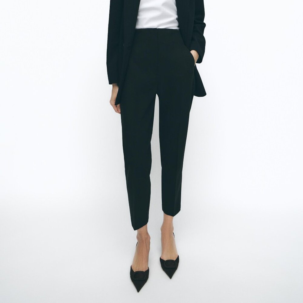 Zara high waisted pants in Black (S)